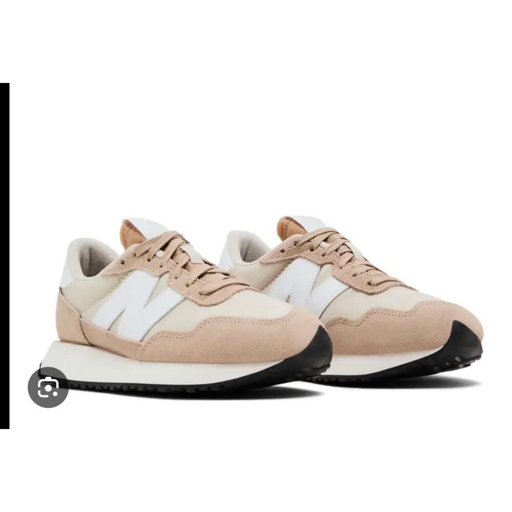 New Balance women’s 237 Sneakers mindful gray/beige/white Size 8.5